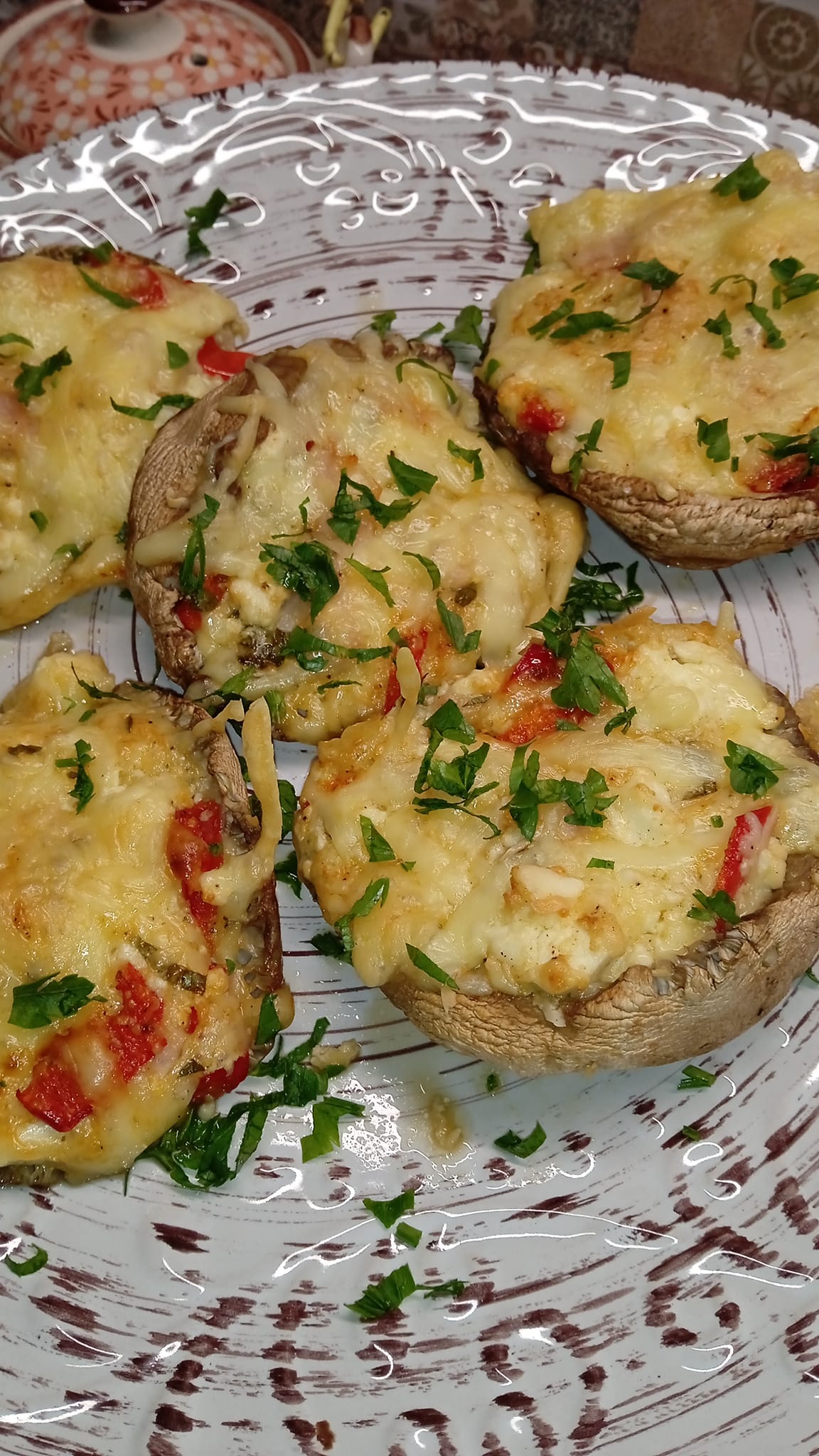 γεμιστά-μανιτάρια-με-τυριά-και-αλλαντικά-συνταγή-