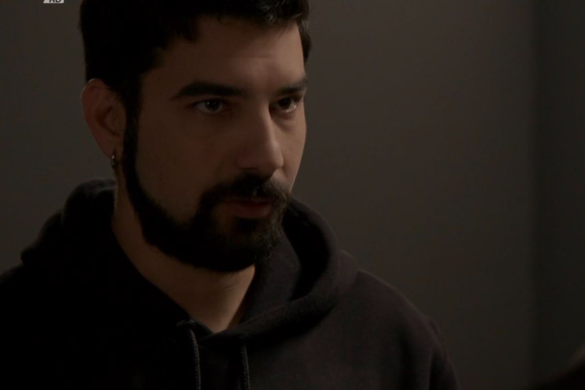 Παγιδευμένοι: Η μισή αλήθεια στο φόνο του Άκη φέρνει νέες δυσκολίες