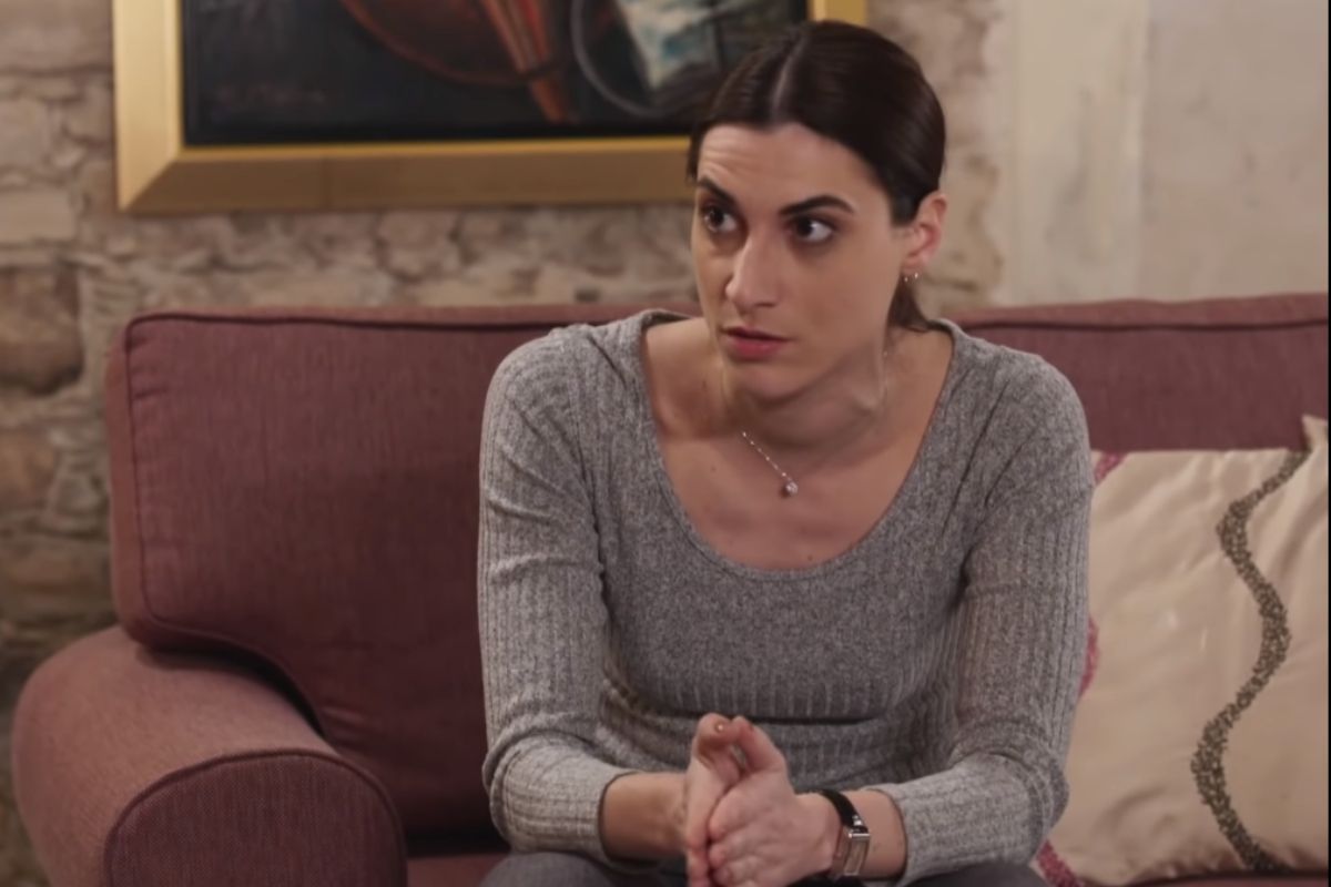 Η Γη της Ελιάς: Τα παρατάει όλα και φεύγει στην Αντιγόνη