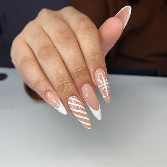 χριστουγεννιάτικα-νύχια-σε-ουδέτερα χρώματα-ιδέες-