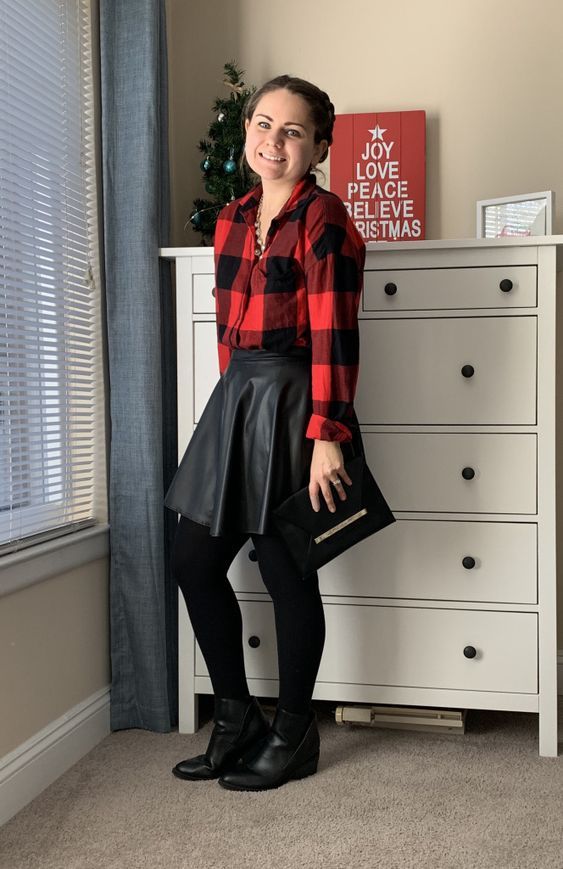 vinyl-mini-φούστα-με-καρό-μπλούζα-ιδέες-