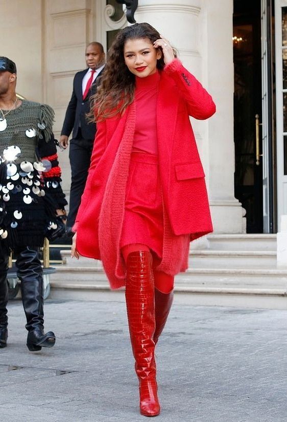 vinyl-κόκκινες-μπότες-ιδέες-