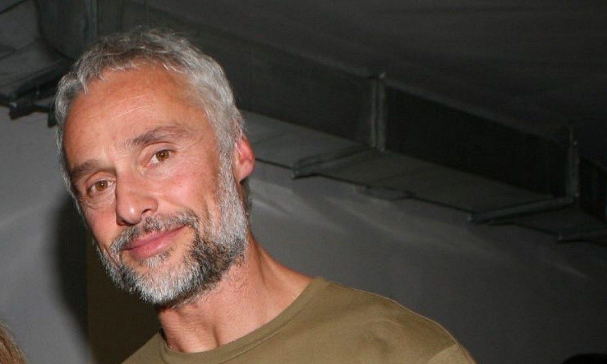 Έρωτας Φυγάς-Αντώνης Φραγκάκης-