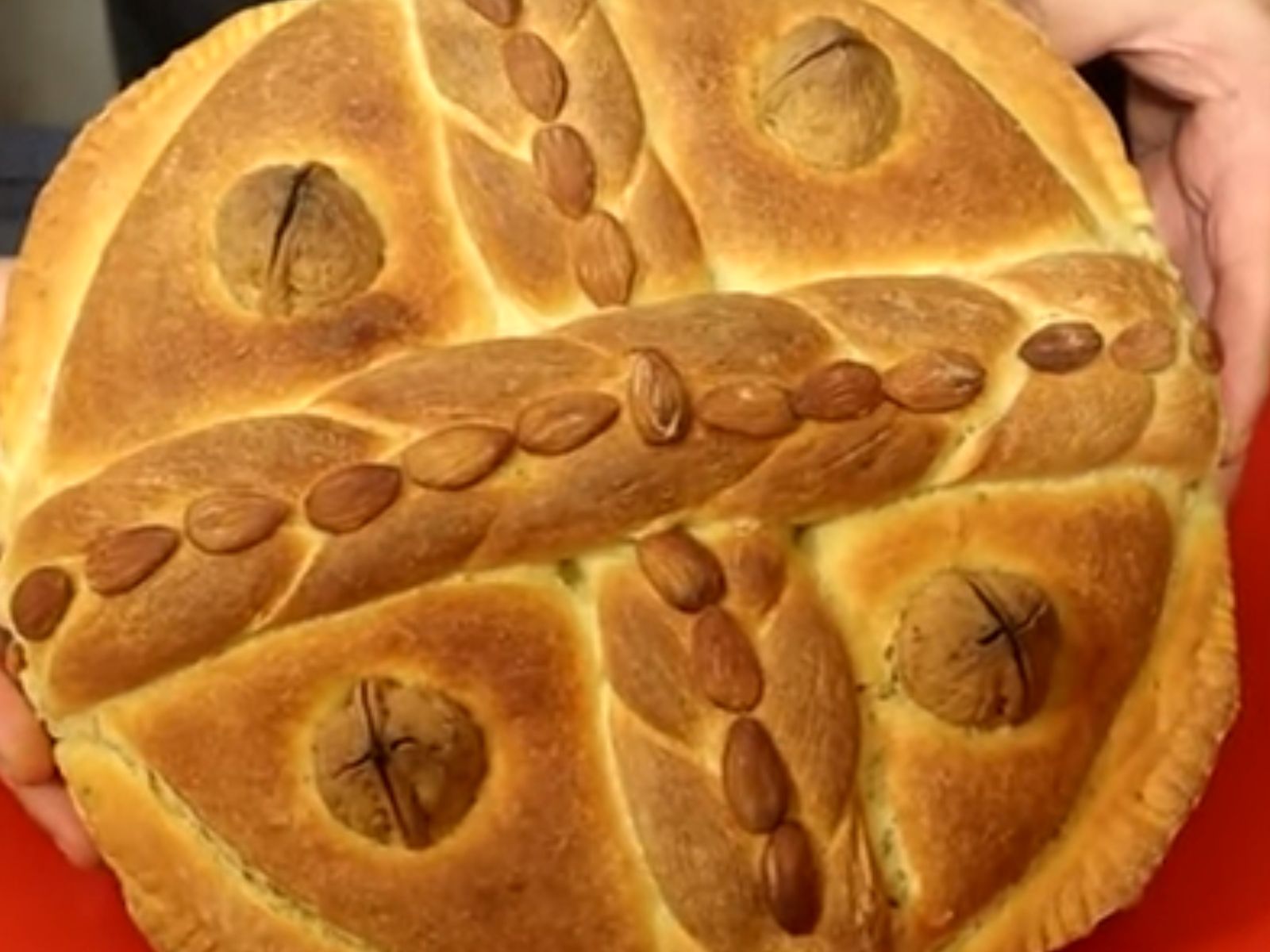 Χριστόψωμο-από-τον-Γιώργο Ζώλη-συνταγή-