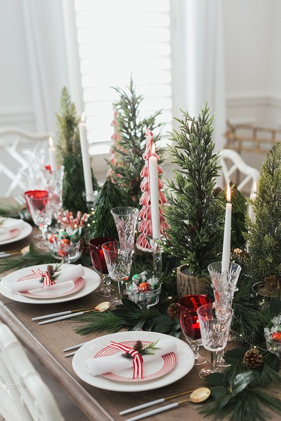 χριστουγεννιάτικα δεντράκια-και-κεριά-στο-τραπέζι-ιδέες-