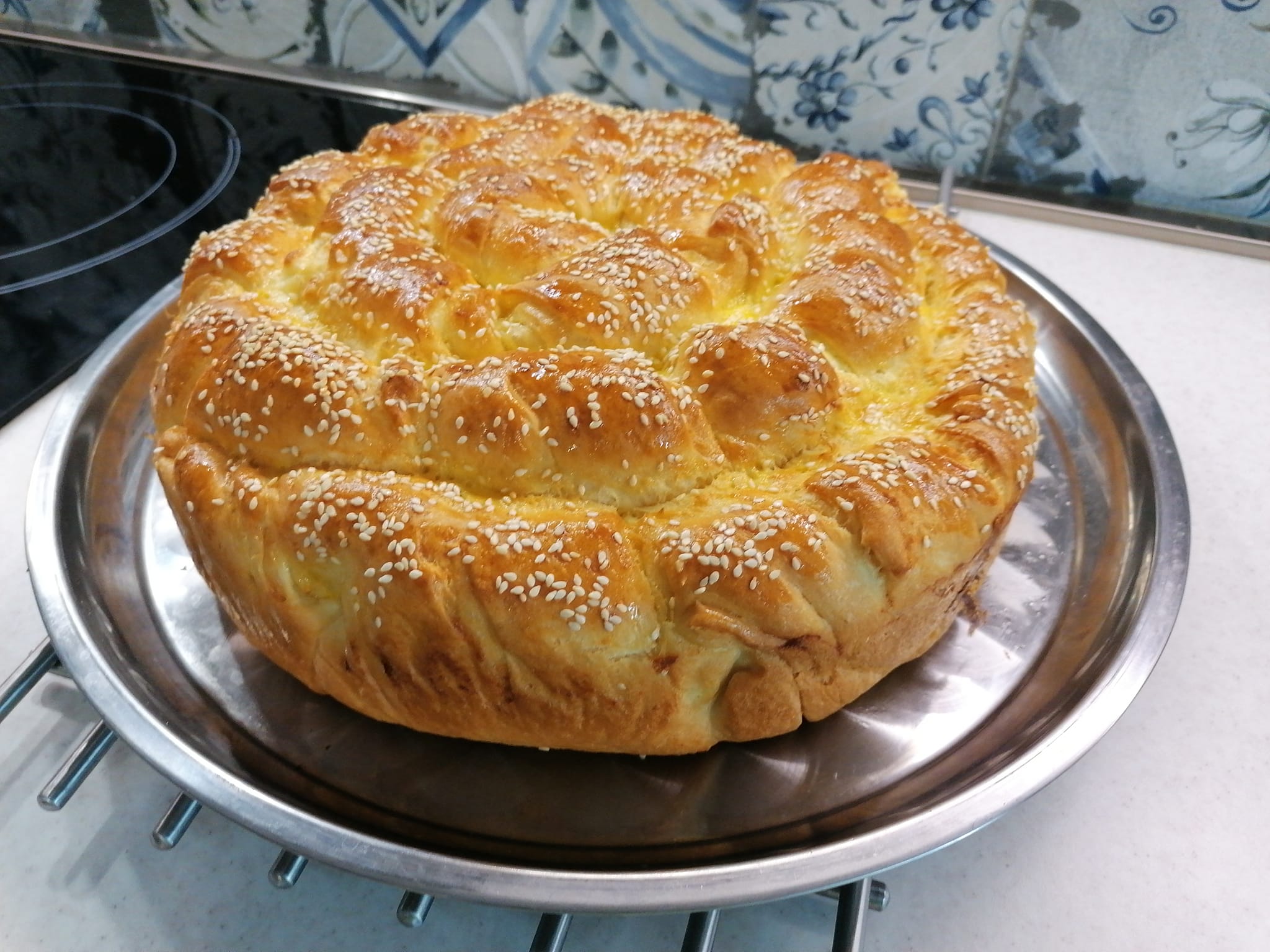 γιορτινό-τυρόψωμο-συνταγή-