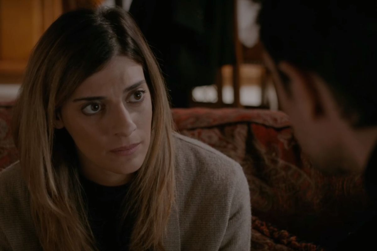 Σασμός: Η Αργυρώ σε απόγνωση