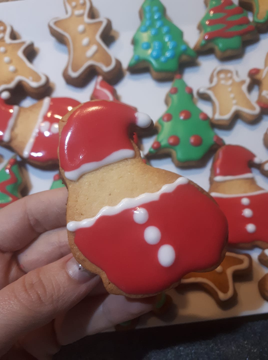 Γλάσο με βανίλια υποβρύχιο για τα Χριστουγεννιάτικα μπισκότα