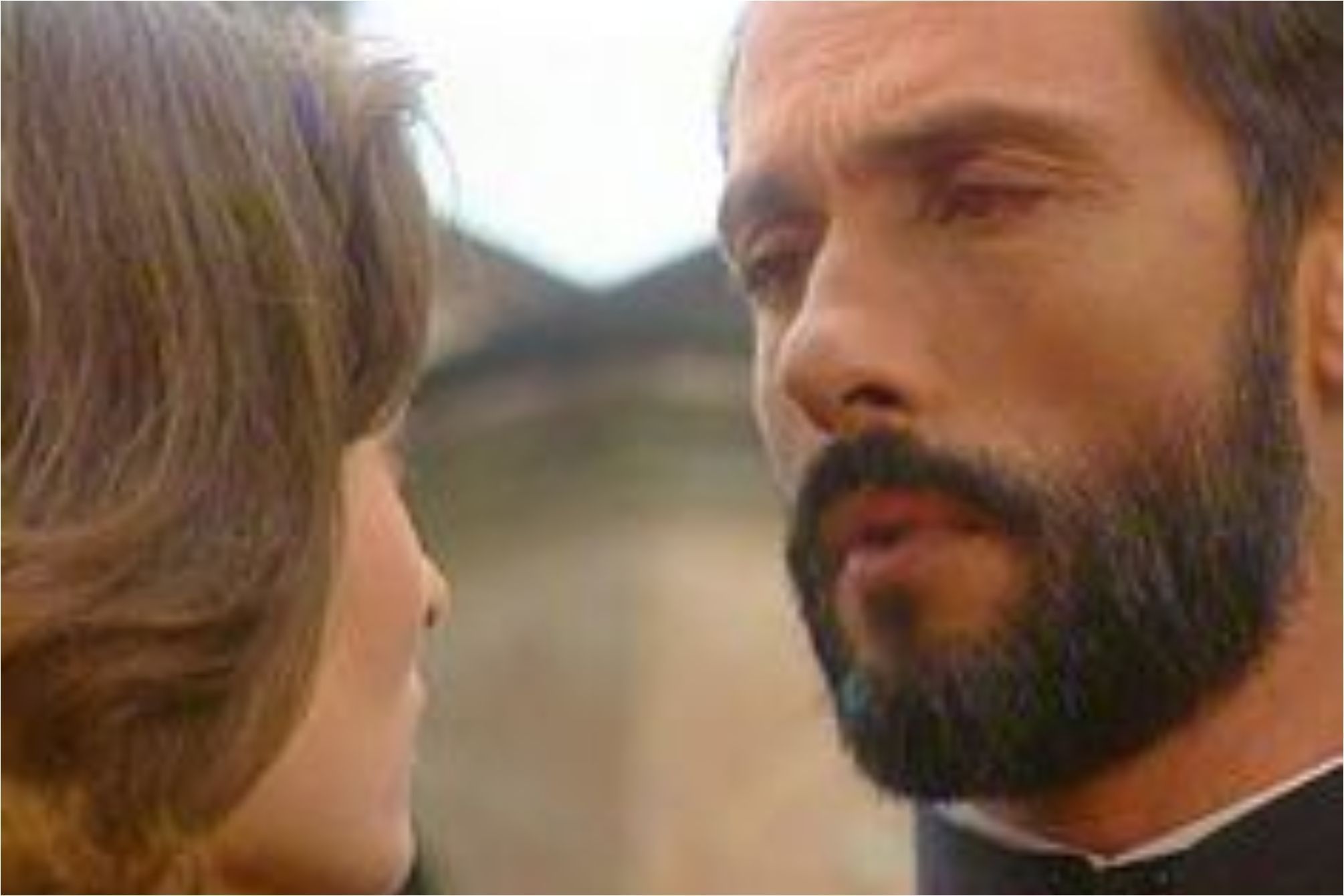 Όταν ο Στέφανος απο τον Έρωτα φυγά ήταν ο παράνομος δεσμός της Θεοφανίας Παπαθωμά και είχε επέμβει μέχρι και ο Αρχιεπίσκοπος Χριστόδουλος