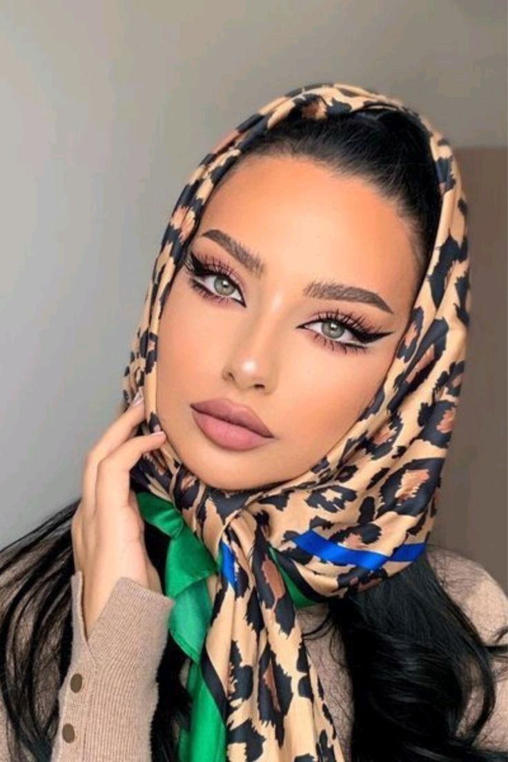 ιδέες-για-Χριστουγεννιάτικο μακιγιάζ-στο-Χριστουγεννιάτικο-ρεβεγιόν-Χριστούγεννα 2023- ιδέες-για-Χριστουγεννιάτικο μακιγιάζ-στο-Χριστουγεννιάτικο-ρεβεγιόν-Χριστούγεννα 2023-