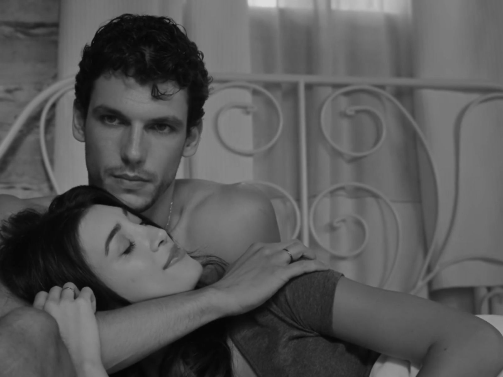 Η Γη της Ελιάς-Χρήστος-Αφροδίτη-