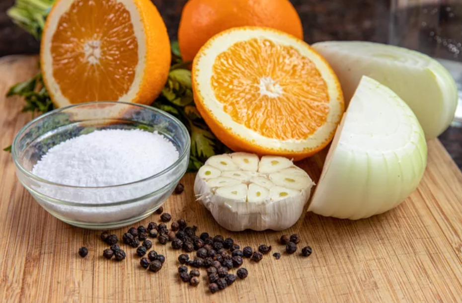 άλμη-για-γεμιστή γαλοπούλα-γεμιστό κοτόπουλο-κόκορα-για-τα-Χριστούγεννα-συνταγή-