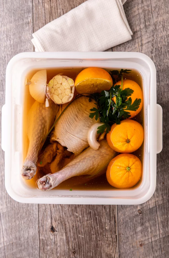 άλμη-για-γεμιστή γαλοπούλα-γεμιστό κοτόπουλο-κόκορα-για-τα-Χριστούγεννα-συνταγή-