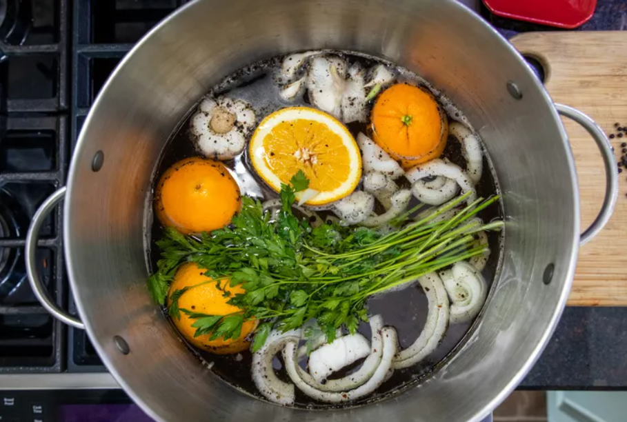 άλμη-για-γεμιστή γαλοπούλα-γεμιστό κοτόπουλο-κόκορα-για-τα-Χριστούγεννα-συνταγή-