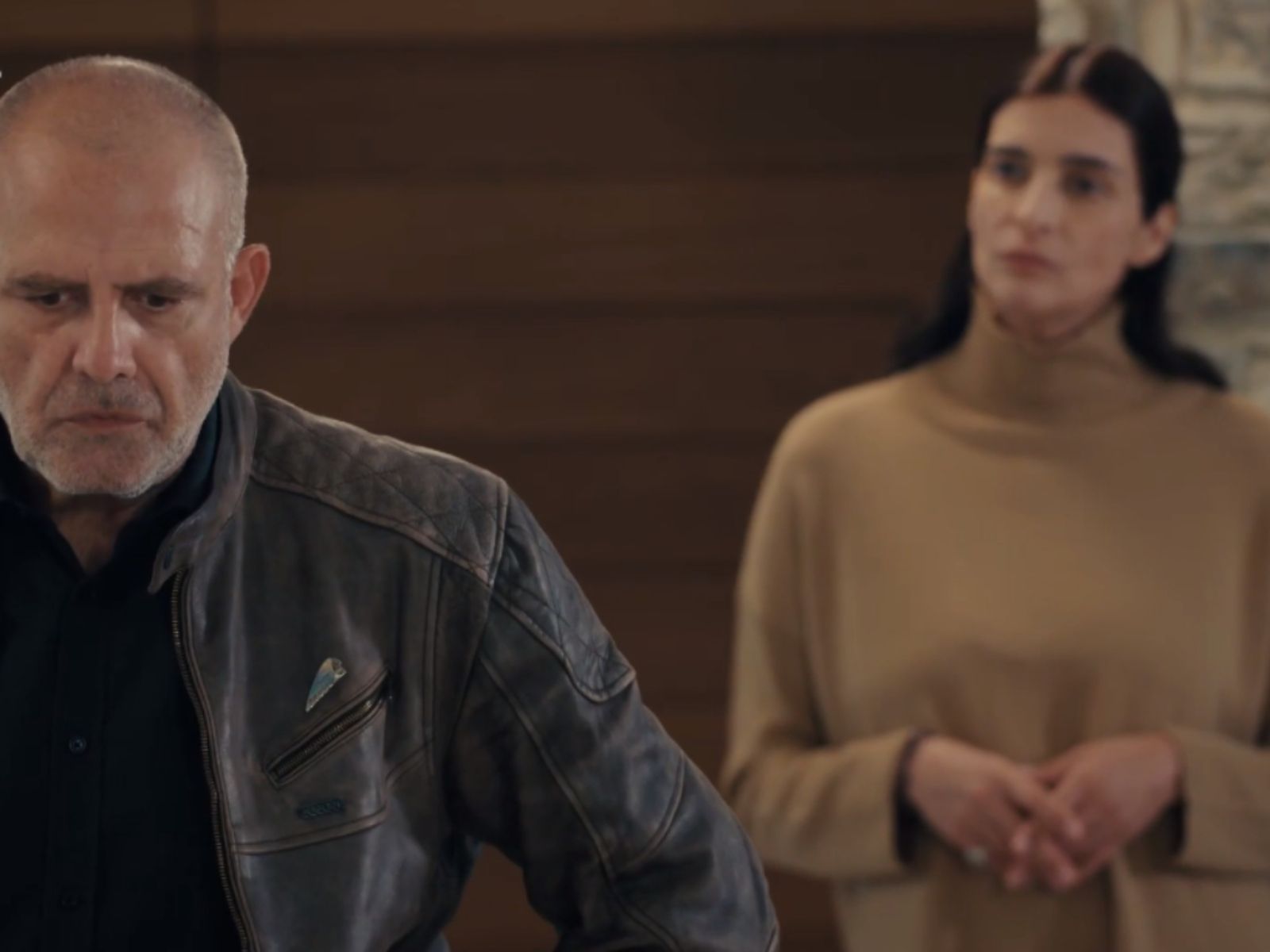 Η Γη της Ελιάς-Ιουλία-Στάθης-