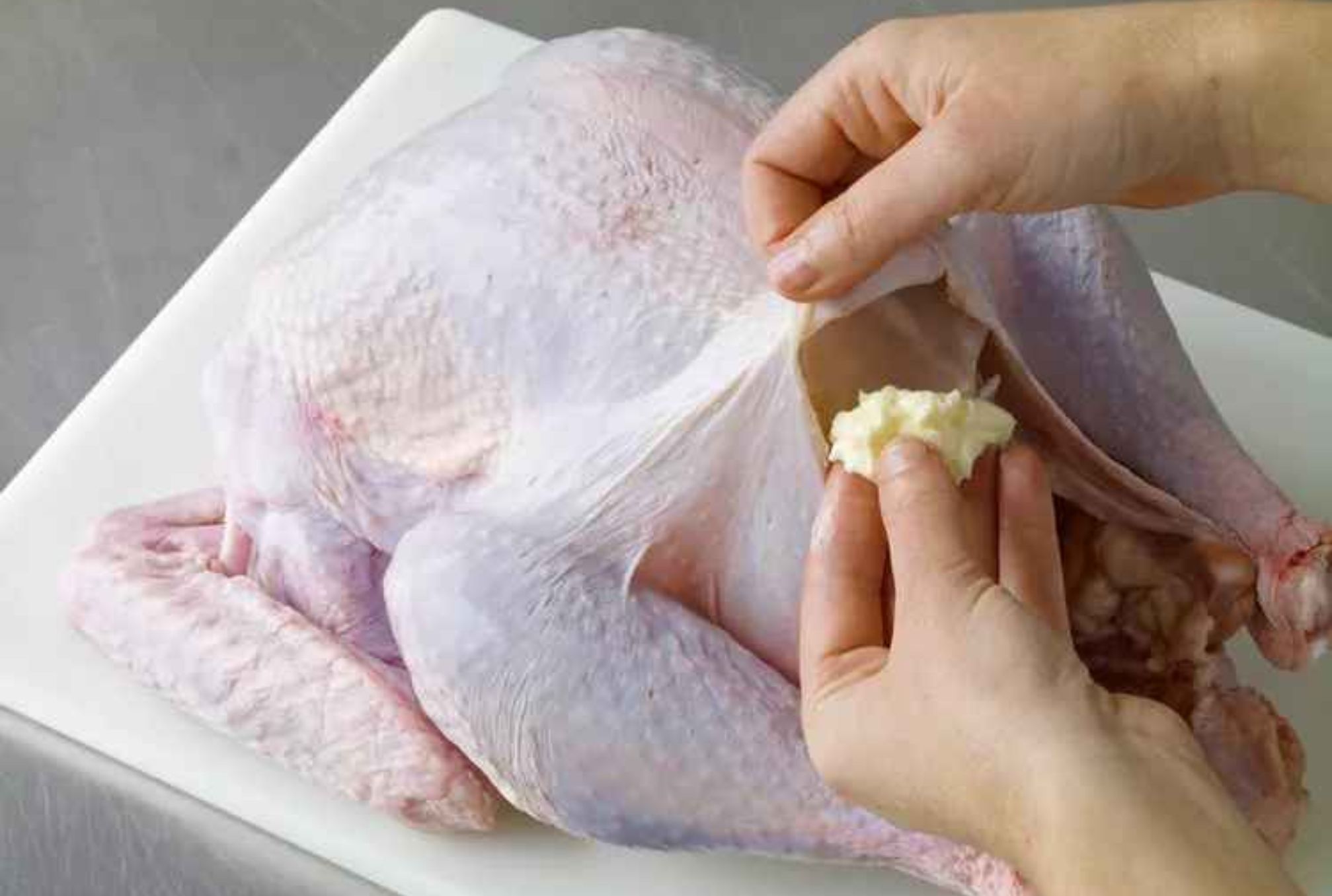 Πως ράβουμε και γεμίζουμε γαλοπούλα ή κοτόπουλο