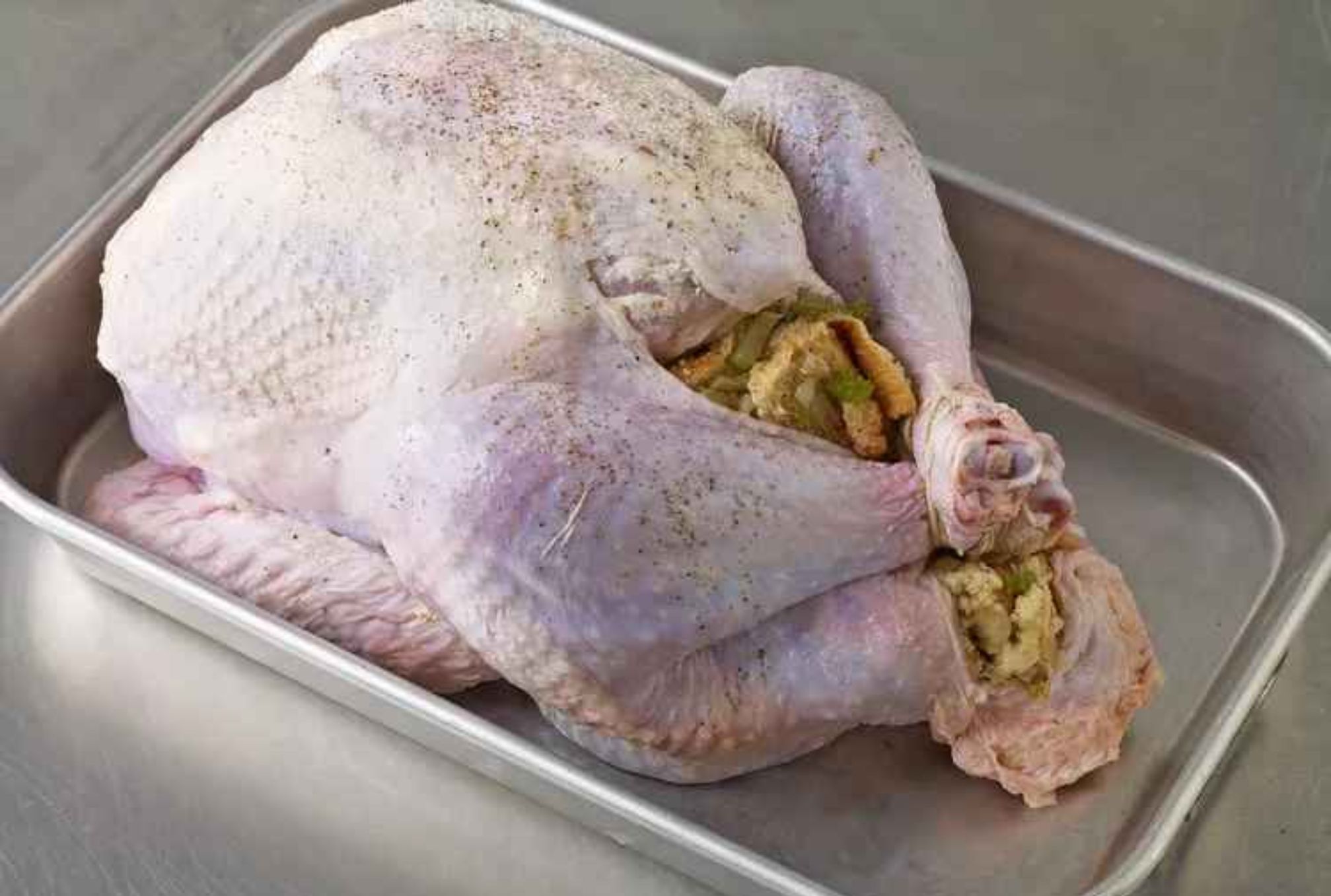 Πως ράβουμε και γεμίζουμε γαλοπούλα ή κοτόπουλο