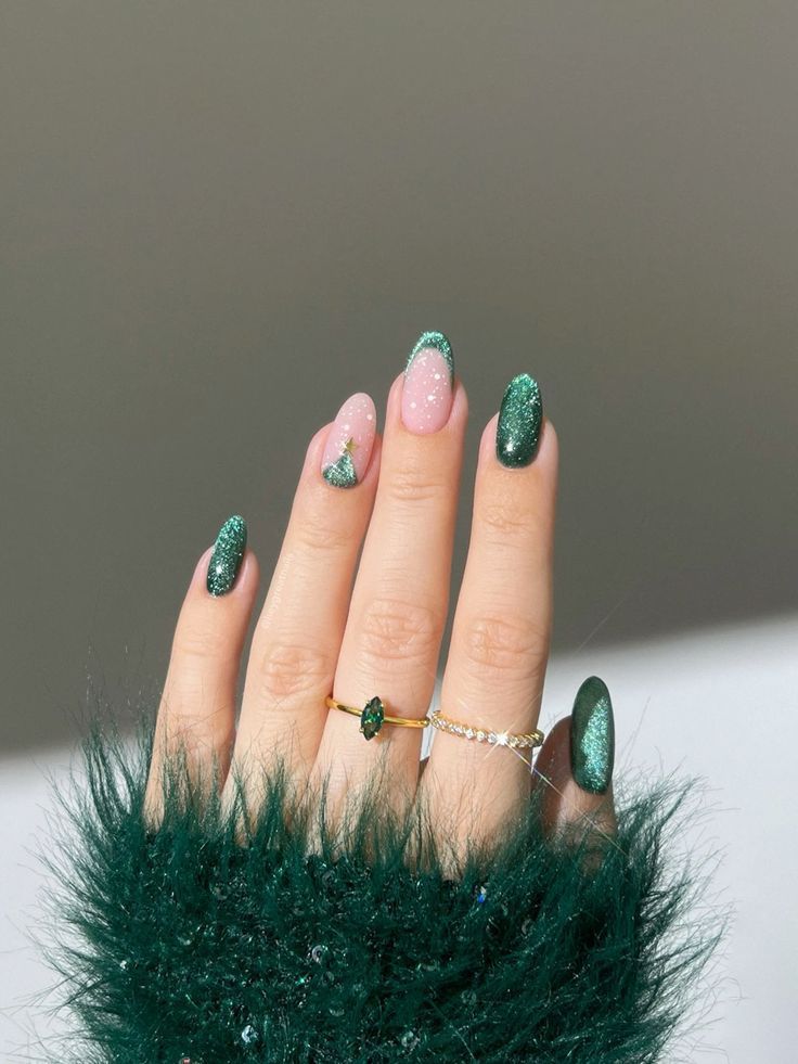πράσινα-velvet νύχια-με-γκλίτερ-ιδέες-