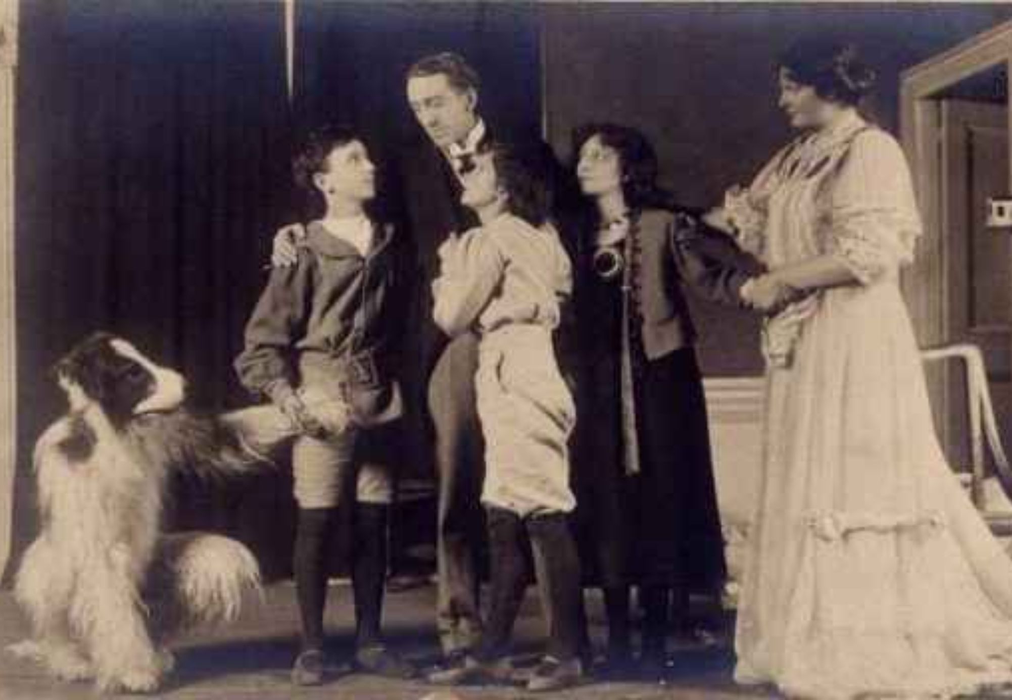 Peter Pan: Η θλιβερή ιστορία πίσω από το παραμύθι με το αγόρι που δεν μεγάλωνε ποτέ