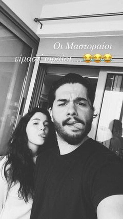 Χρήστος Μάστορας : Δειτε την κούκλα αδερφή του που έχει και ταλέντο στο τραγούδι