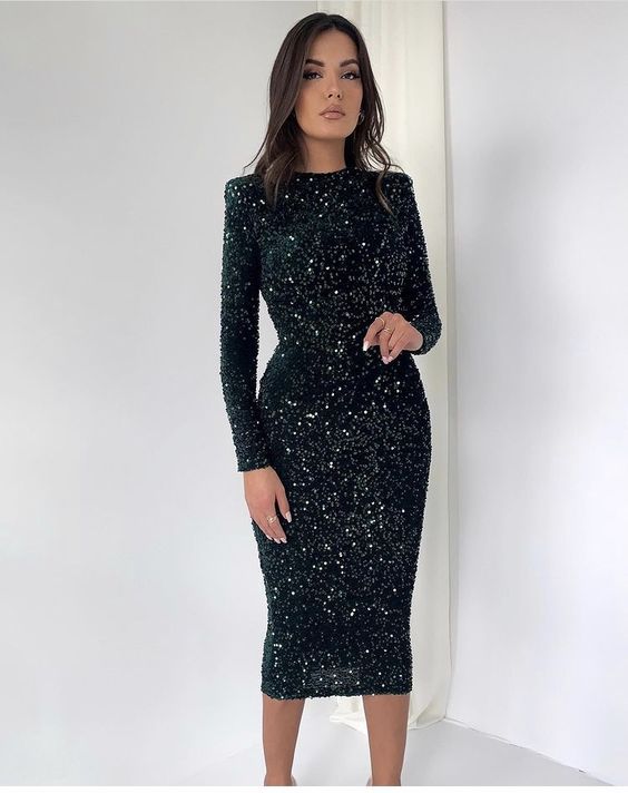 Κατερίνα Διδασκάλου : Η Δόμνα απο την Ήλεκτρα μας προτείνει το φόρεμα του Ρεβεγιόν