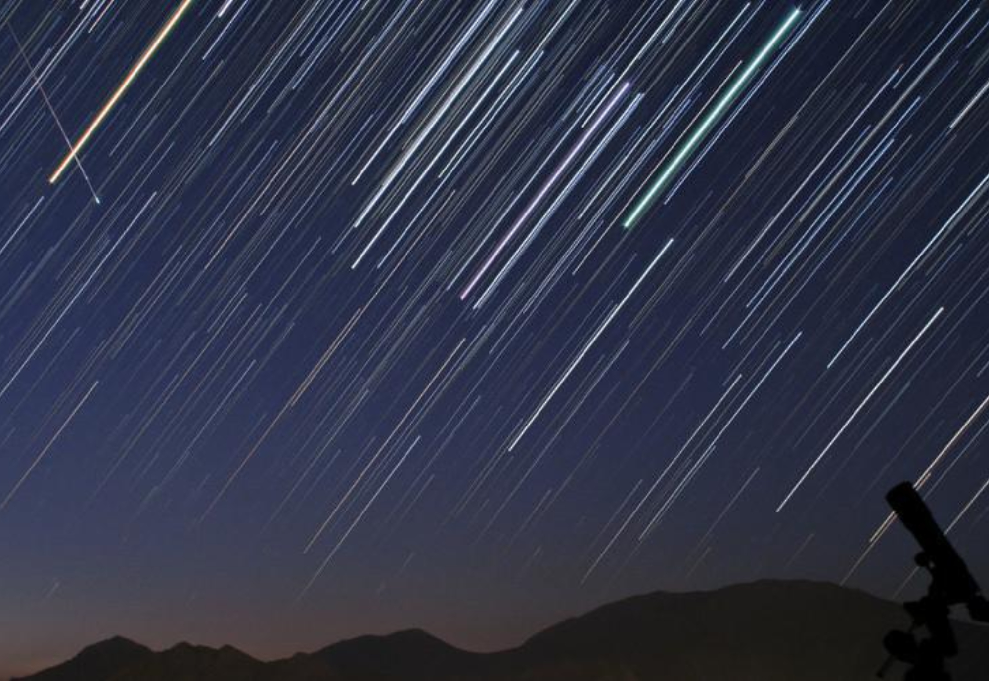 Τα αστρονομικά φαινόμενα του 2024: Βροχή μετεωριτών, κομήτης 3 φορές σαν το Έβερεστ, Δαχτυλίδι φωτιάς
