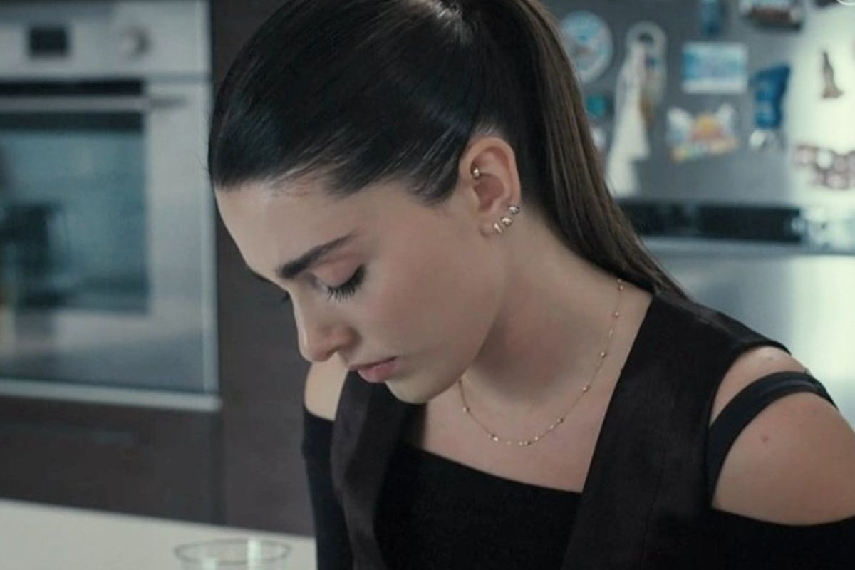 Η Γη της Ελιάς-Αριάδνη- Η Γη της Ελιάς-Αριάδνη-