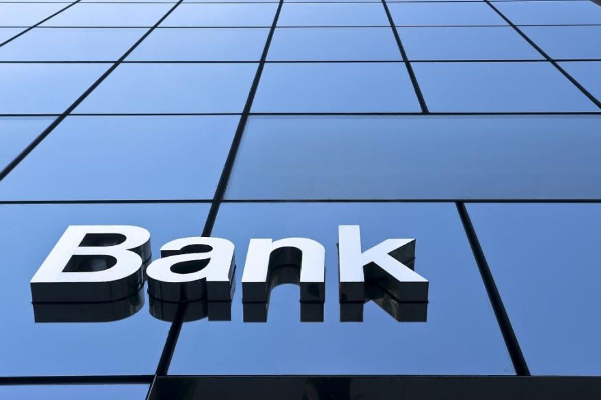 Αυτά θα είναι τα καταστήματα και οι υπηρεσίες που θα είναι ανοιχτά μετά την Πρωτοχρονιά