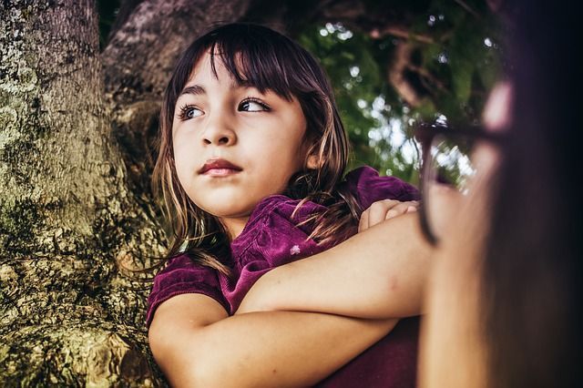 ψέματα-στην-εφηβεία-και-πως-να-τα-αντιμετωπίσουμε-