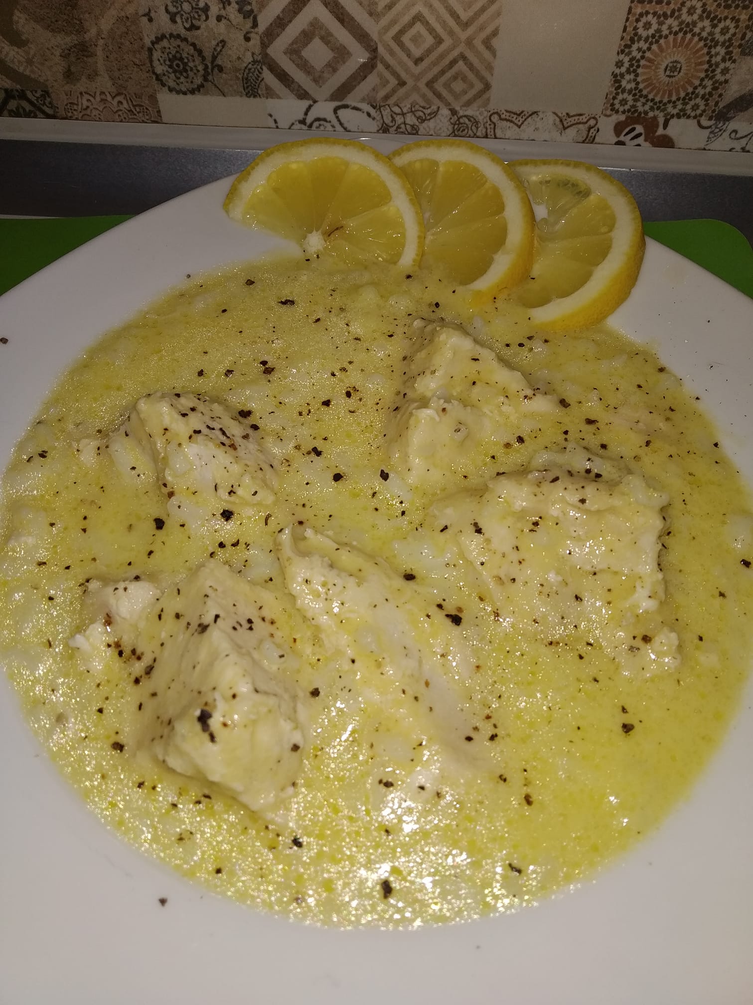 κοτόσουπα-με-αυγολέμονο-και-το-κοτόπουλο-που-περίσσεψε-συνταγή-