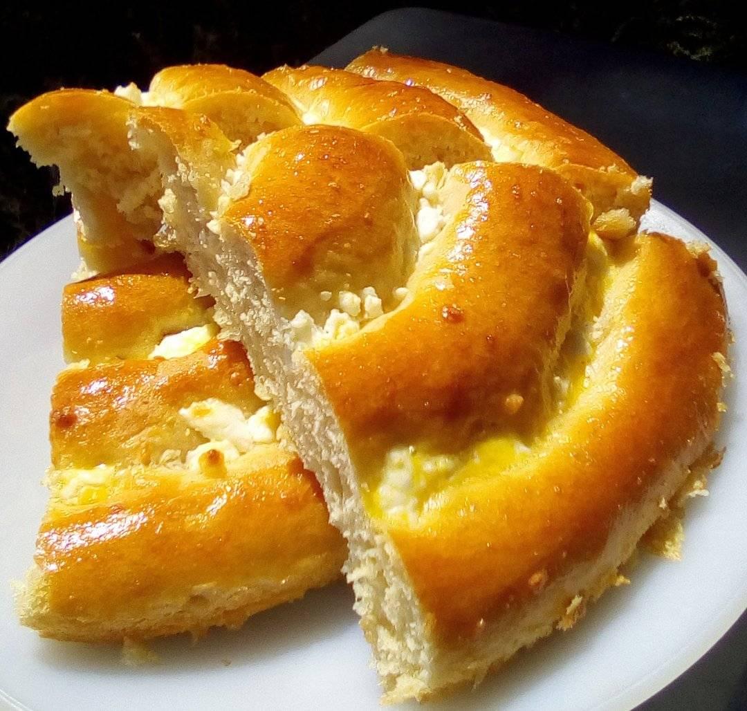 στριφτό-τυρόψωμο-συνταγή- στριφτό-τυρόψωμο-συνταγή-