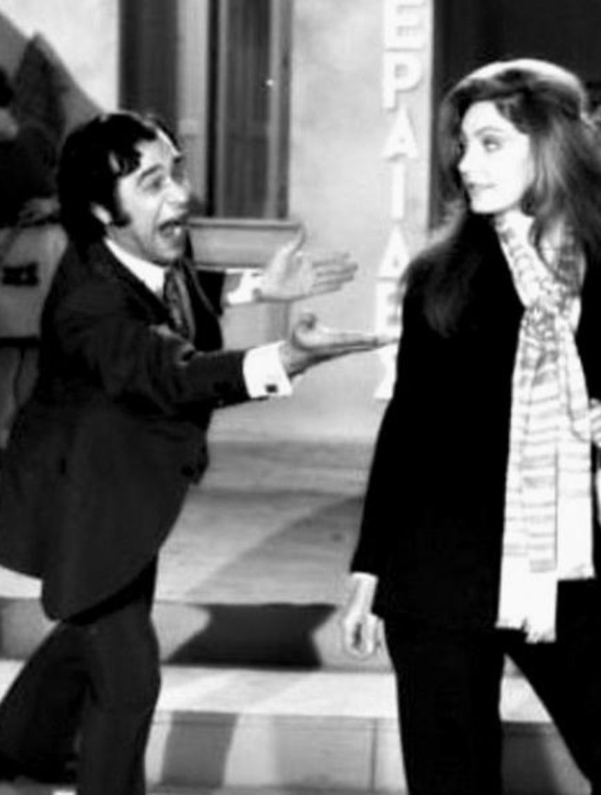 Γυναικάρα με τα όλα της : Η Σταρ Ελλάς που πολέμησε ο Ροντήρης και ο έρωτας με τον Βοσκόπουλο