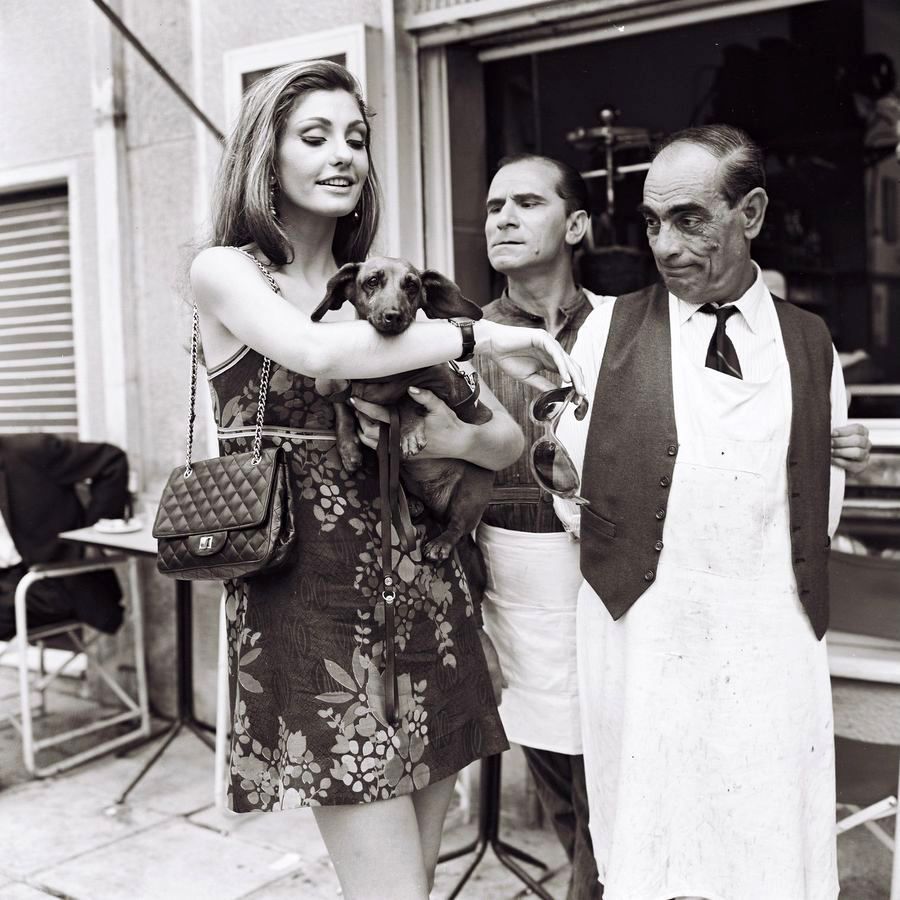 Γυναικάρα με τα όλα της : Η Σταρ Ελλάς που πολέμησε ο Ροντήρης και ο έρωτας με τον Βοσκόπουλο