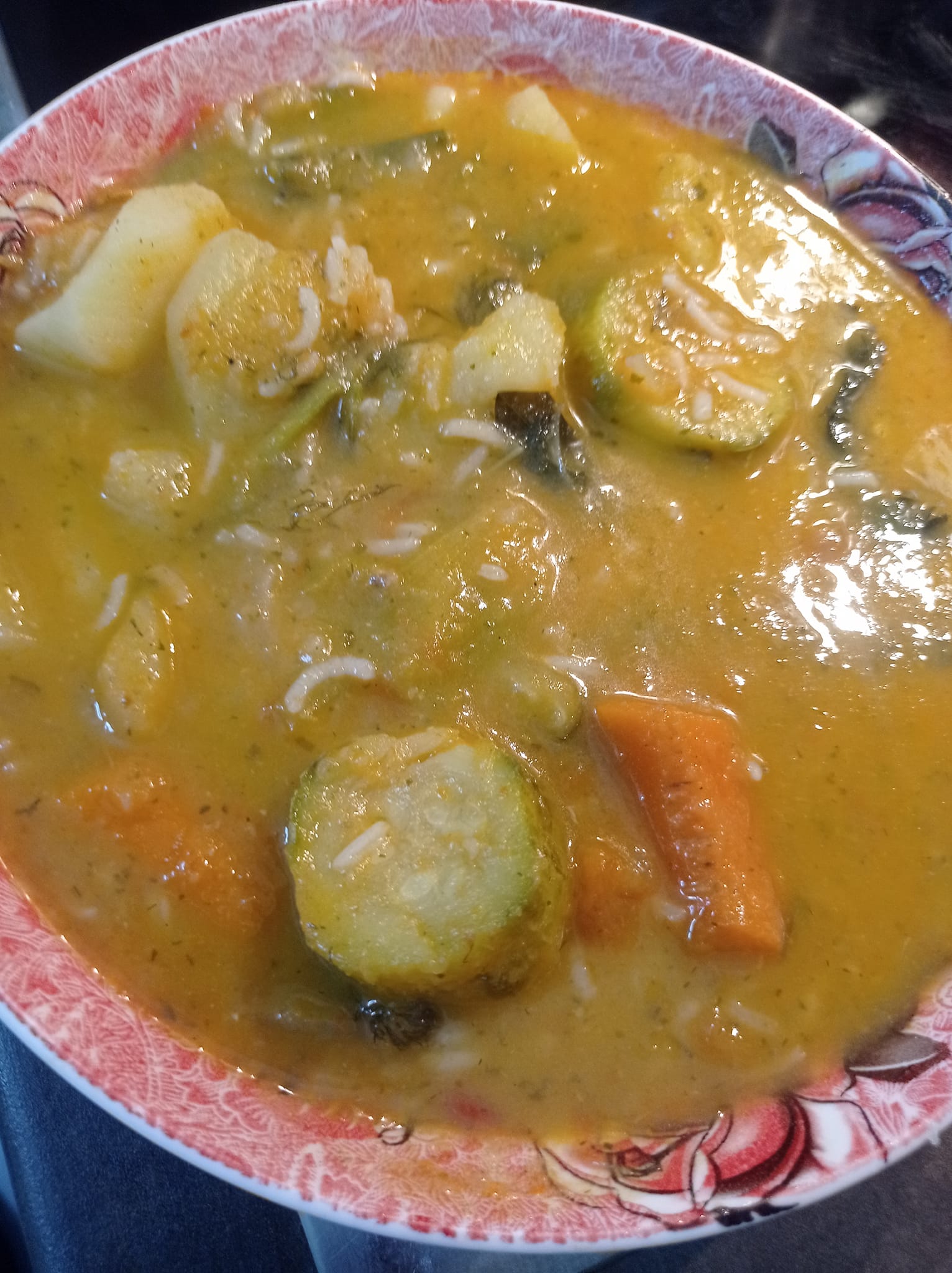 ψαρόσουπα-με-σάλτσα ντομάτας-συνταγή-