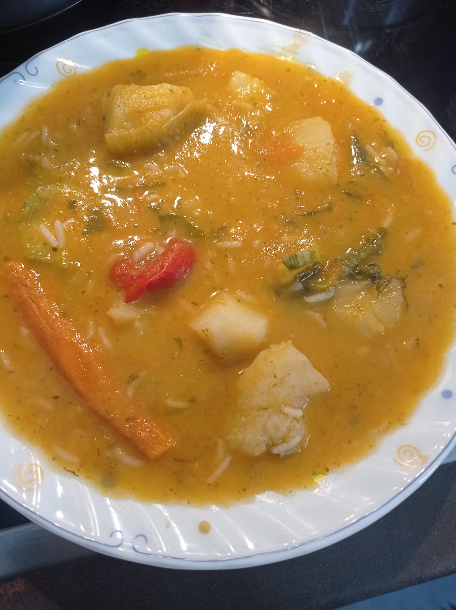 ψαρόσουπα-με-σάλτσα ντομάτας-συνταγή-