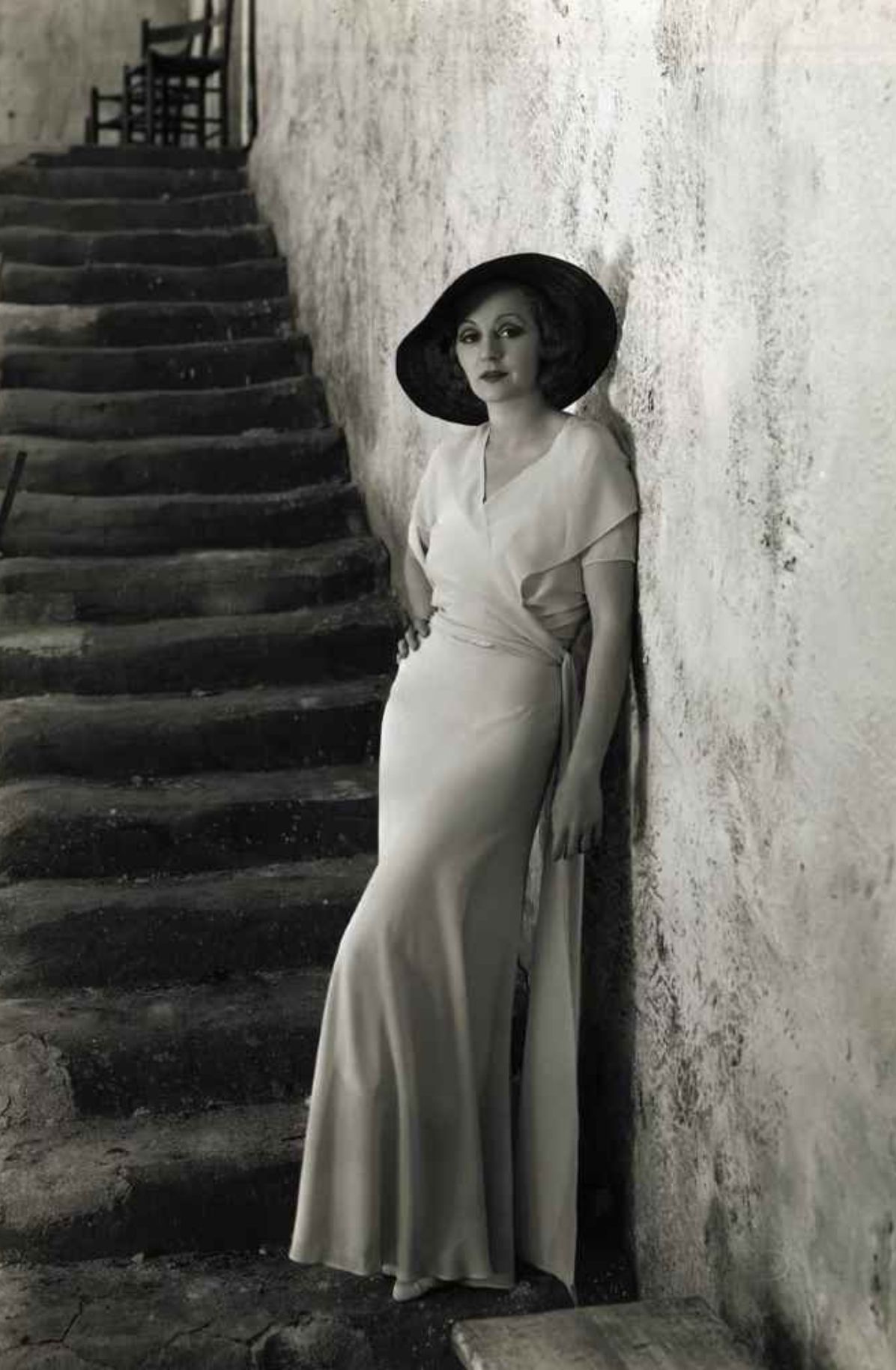 Tallulah Bankhead: Η ζωή και η εκρηκτική προσωπικότητα της γυναίκας που ενέπνευσε τον χαρακτήρα της Κρουέλα ντε Βιλ