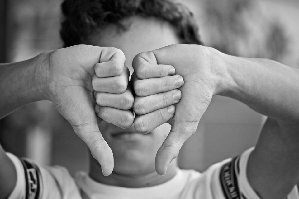 Οι έφηβοι πλέον δεν έχουν στόχους – Γιατί συμβαίνει αυτό και πώς μπορούμε να το διαχειριστούμε