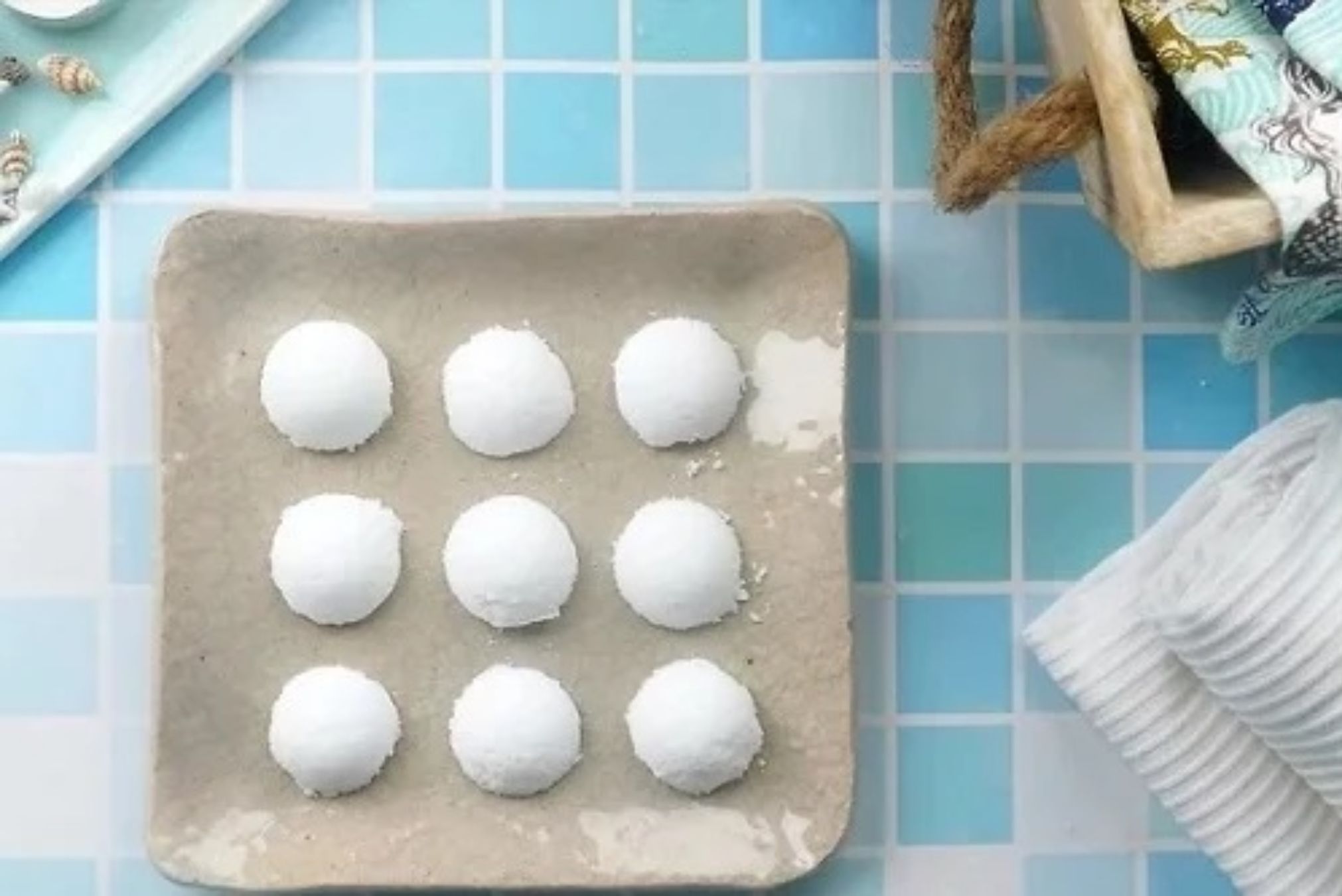 Βρώμικα χαλιά μπανιέρα ή πάγκοι κουζίνας: 12 diy φυσικά καθαριστικά από βότανα