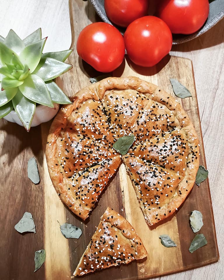 κασερόπιτα-με-σόδα-συνταγή- κασερόπιτα-με-σόδα-συνταγή-