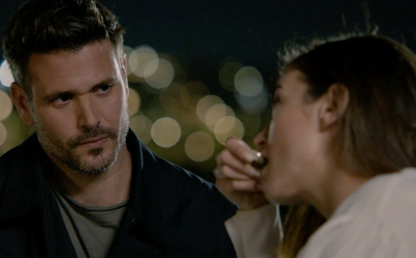 Παγιδευμένοι: Η Άννα απειλεί ευθέως τον Δημήτρη