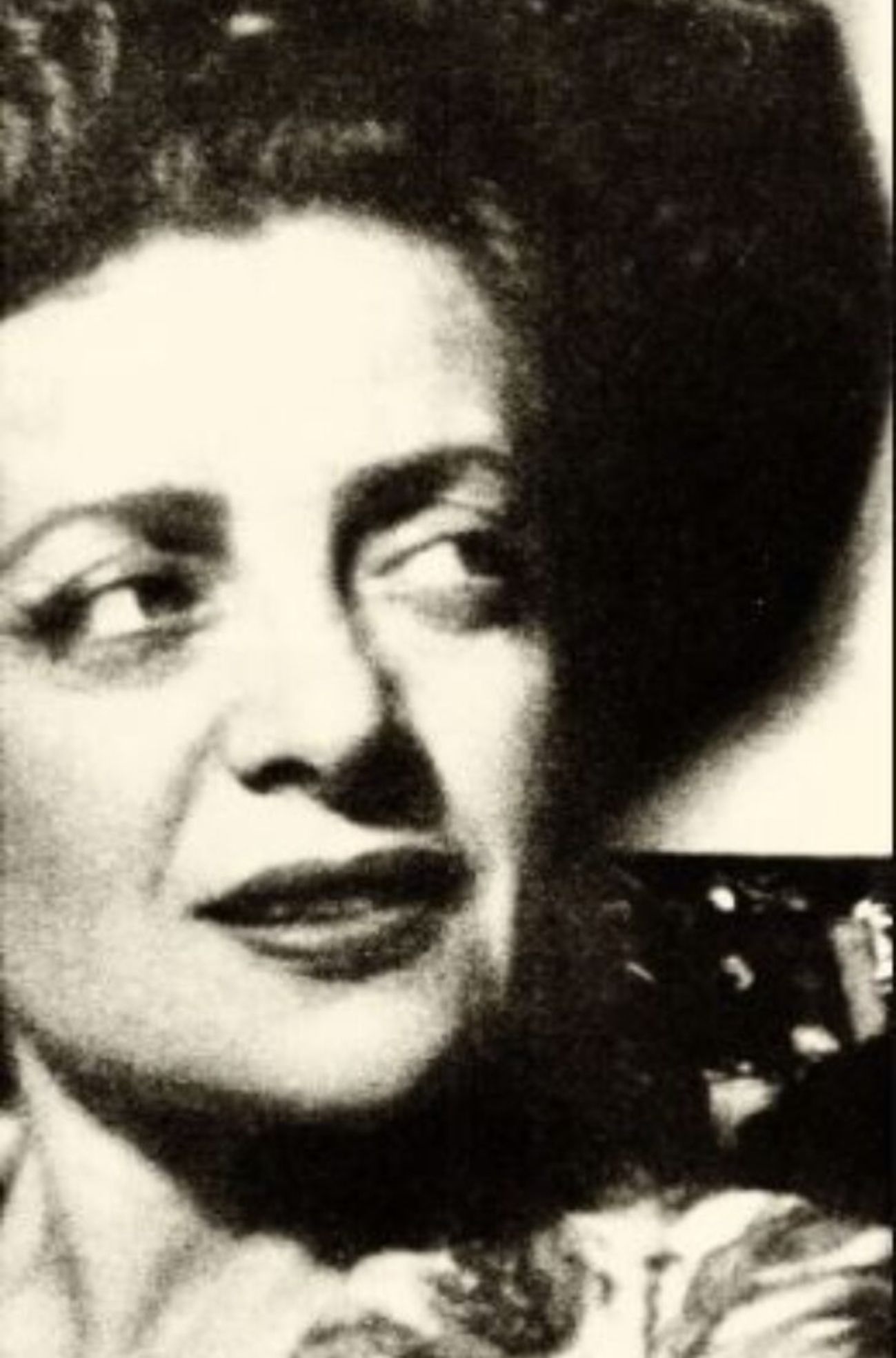 Η κουτσομπόλα προξενήτρα του ελληνικού κινηματογράφου που ξεκίνησε την καριέρα της από τα 13, η απαγωγή, ο διάσημος εγγονός και το τραγικό τέλος ξεχασμένη από όλους