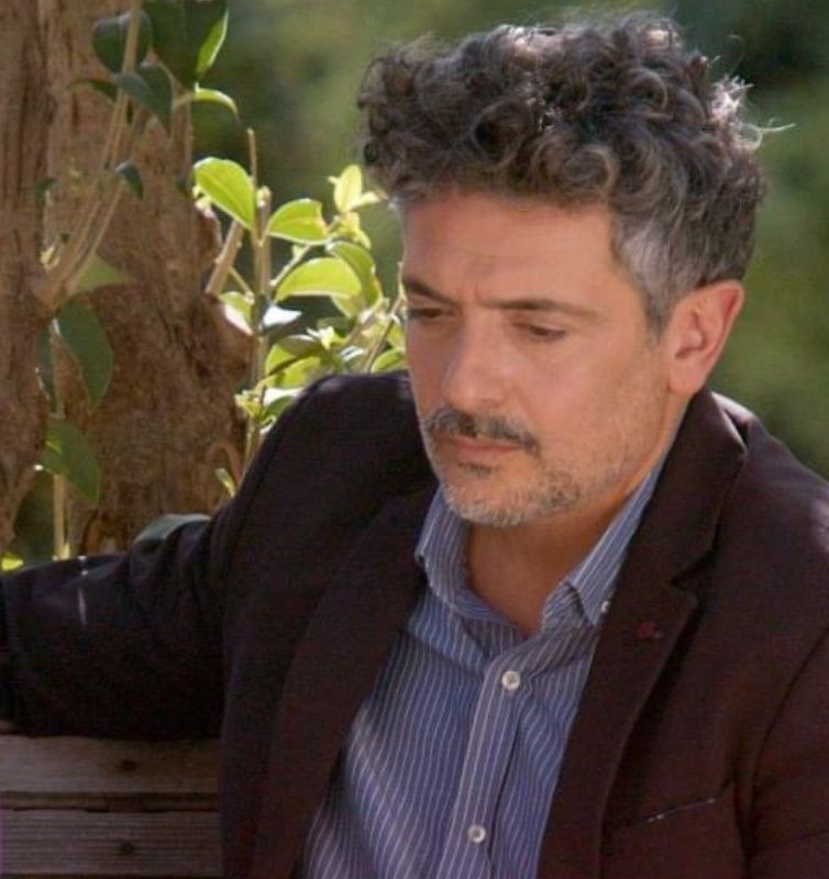 Παγιδευμένοι-Περικλής-