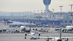 Aεροπλάνα συγκρούστηκαν σε αεροδρόμιο