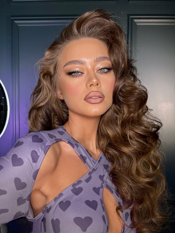 ιδέες-για-lip contouring-στο-μακιγιάζ-