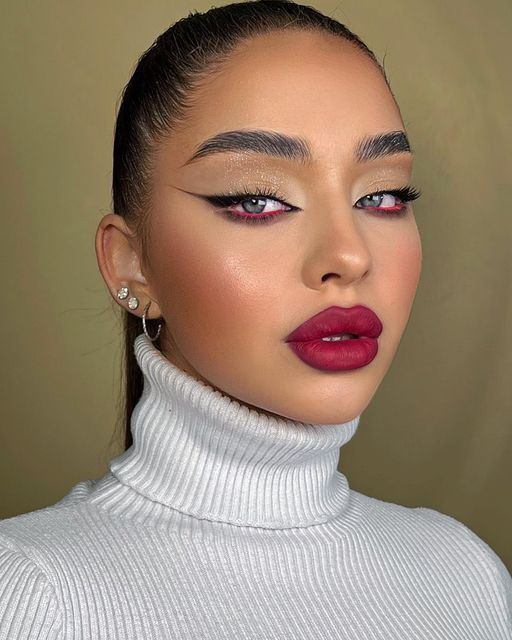 lip-contouring-στα-χείλη-με-μπορντό κραγιόν-ιδέες-