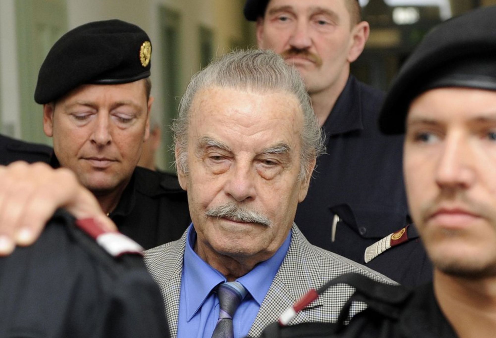 Jozef Fritzl: Αποφυλακίζεται το Τέρας της Αυστρίας που κρατούσε στο υπόγειο την κόρη του για 24 χρόνια – Εκεί που γέννησε εφτά τα παιδιά του