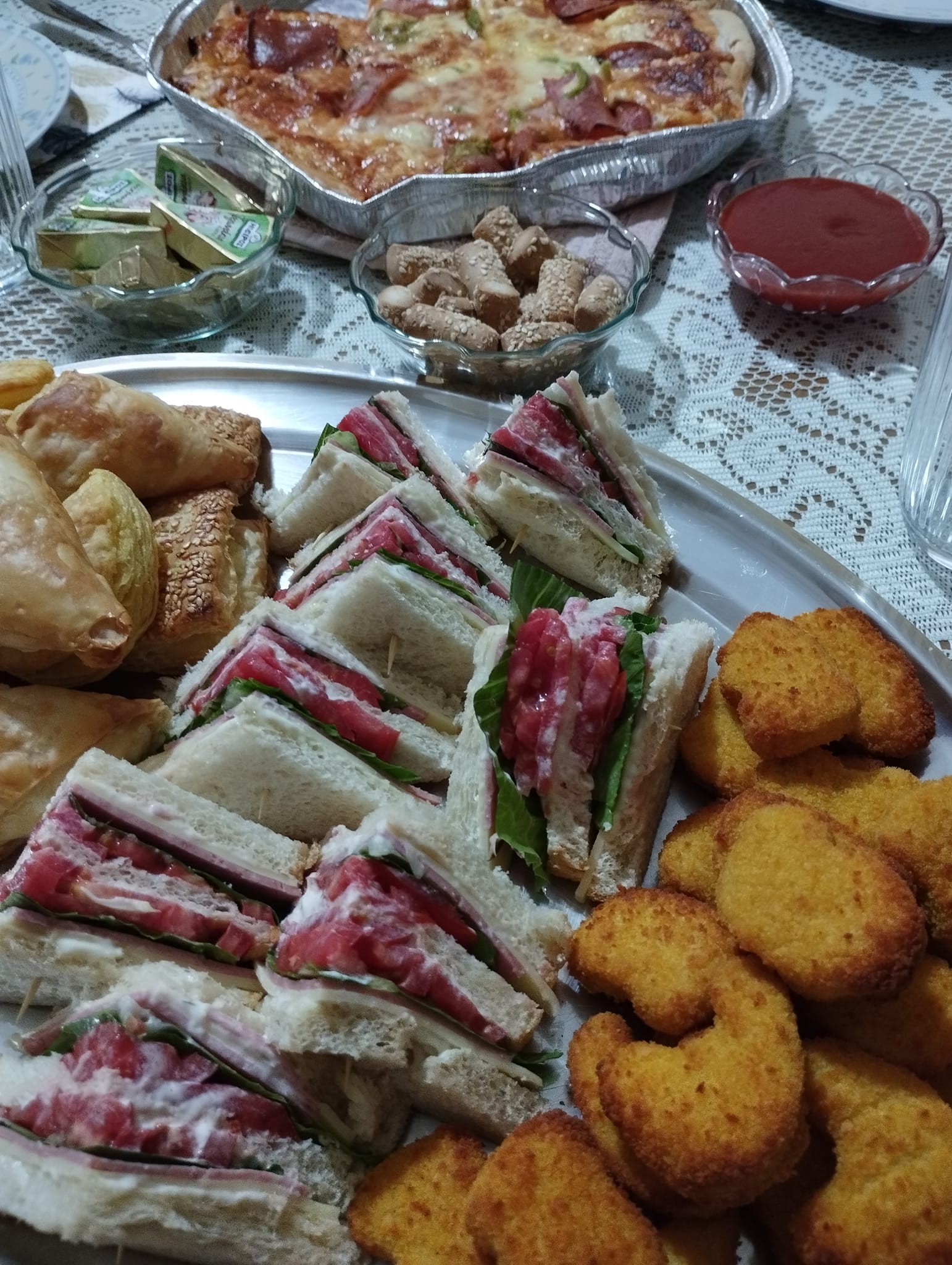 κλαμπ σάντουιτς-με-μορταδέλα-συνταγή- κλαμπ σάντουιτς-με-μορταδέλα-συνταγή-