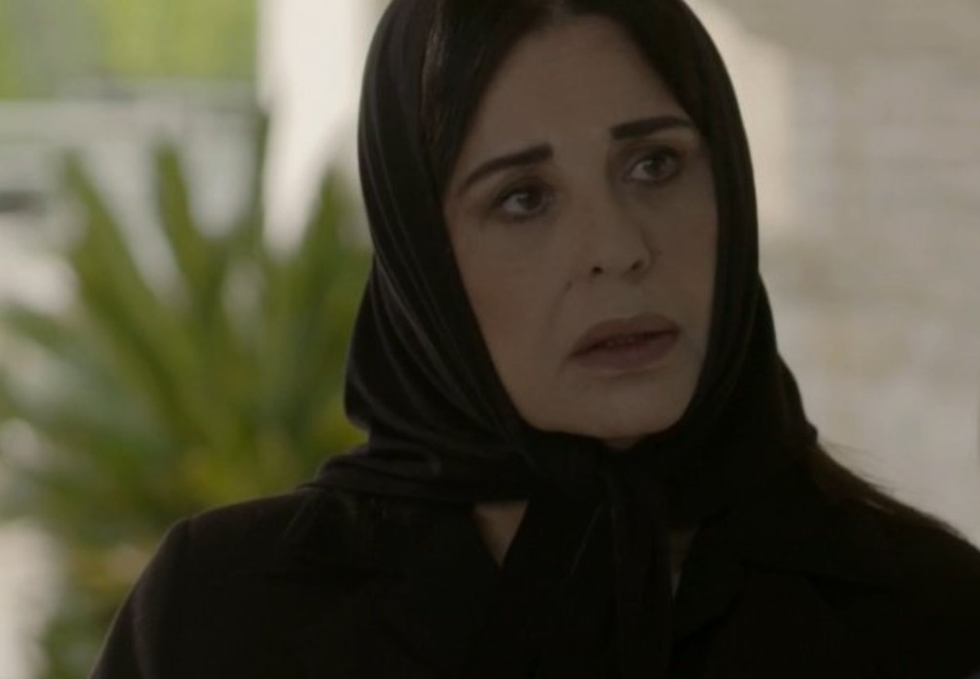 Σασμός: Την αγκαλιά σου την περίμενα χρόνια- Καλλιόπη και Αργυρώ μια γροθιά