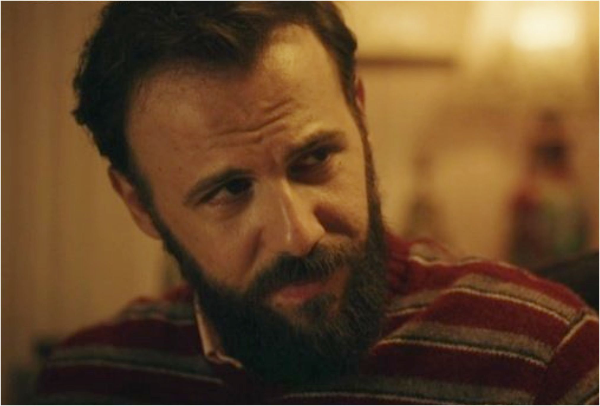 Το-Ναυάγιο-η-Ειρήνη-κρατά-το-παιδί-της-και-κλαίει Το-Ναυάγιο-η-Ειρήνη-κρατά-το-παιδί-της-και-κλαίει