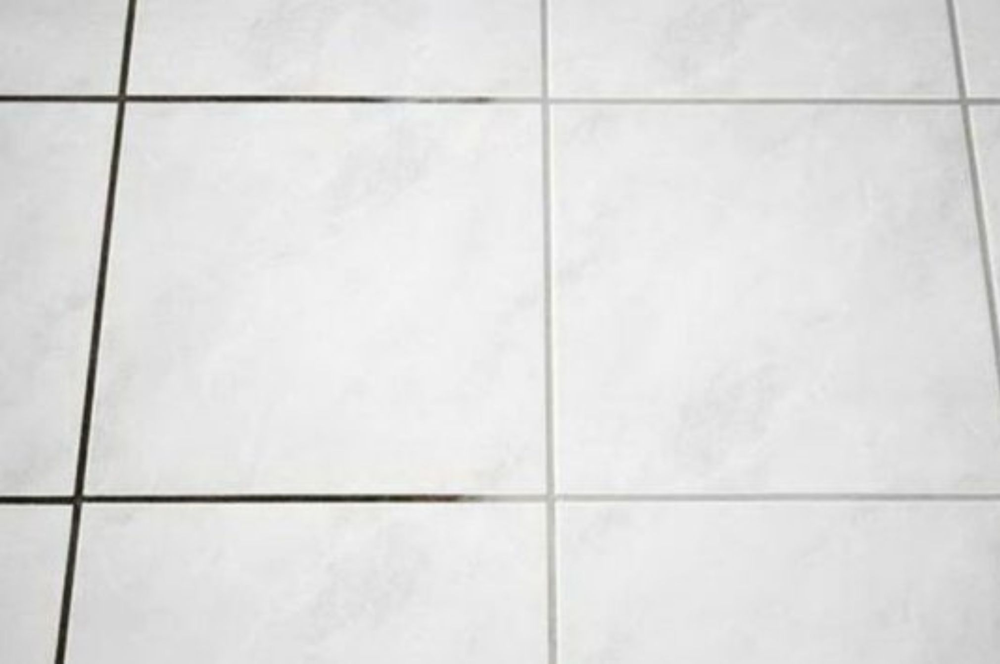 Βρώμικο στρώμα αρμοί σχάρες και άλατα: Καθαρίστε όλα τα δύσκολα σημεία του σπιτιού εύκολα και γρήγορα